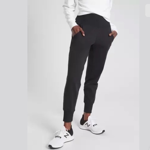 Athleta Pants - ATHLETA Venice Jogger Black Workout NWT